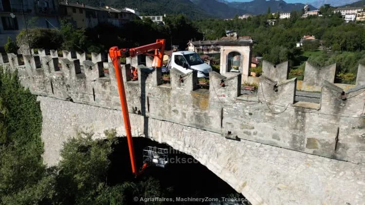 Aerial Platform Special "Up&Down" TB22-9