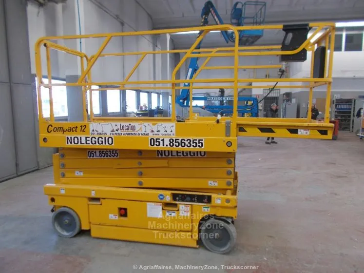 Haulotte COMPACT 12