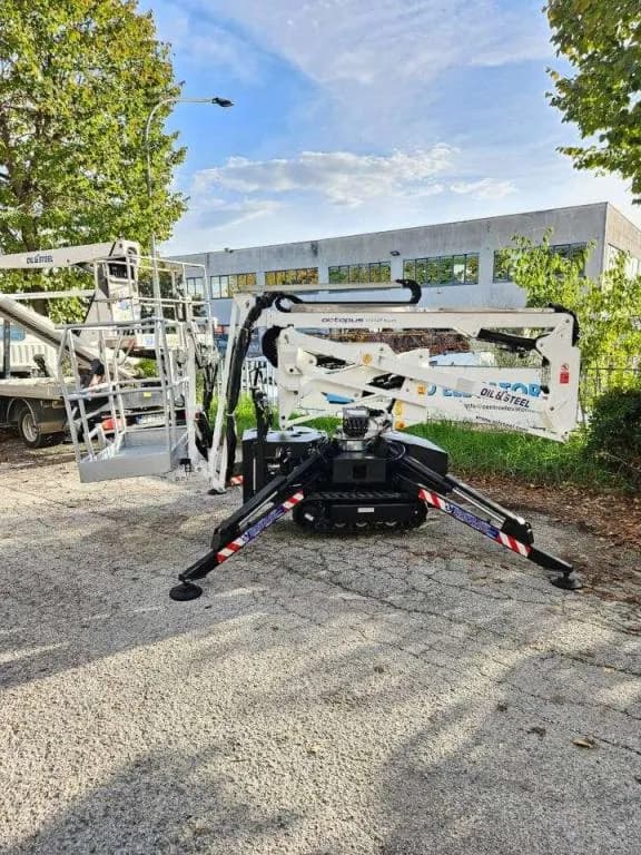 Oil&Steel Octopussy 14.12 Twin